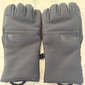 The North Face Black Unisex Apparel